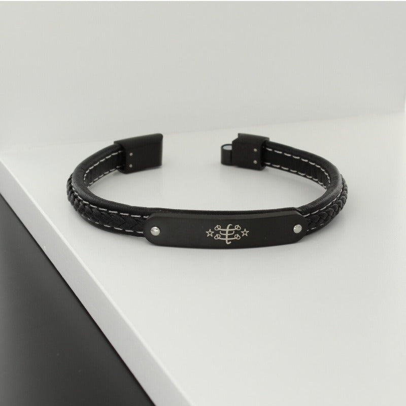 Sportive Leather Bracelet Metal Black Open