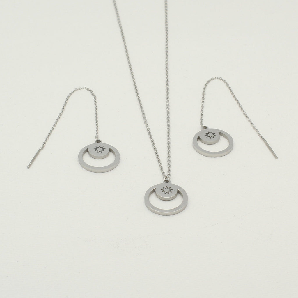 Minimal silver necklace and matching earrings with egraved 9-pointed star pendant by Maconi Jewelry